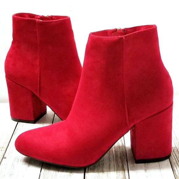 Chic Red Ankle Booties - Picture 1 of 4